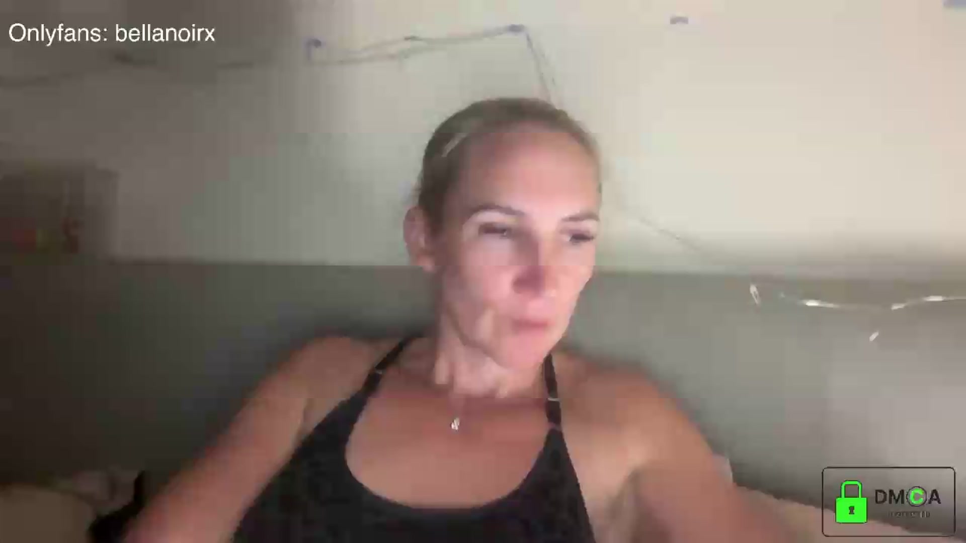 Gallery image thumbnail from Bellanoirxx's myfreecams stream on, 08/25/2026, 21:43 image 1 of 20