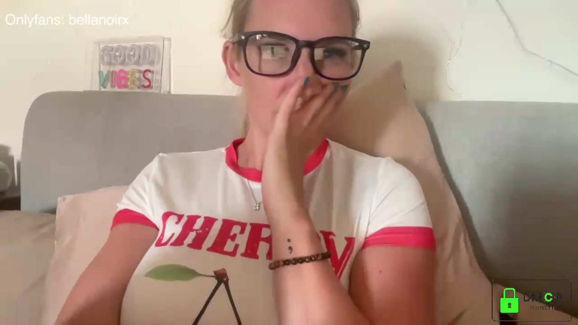Gallery image thumbnail from Bellanoirxx's myfreecams stream on, 08/26/2026, 17:55 image 2 of 20