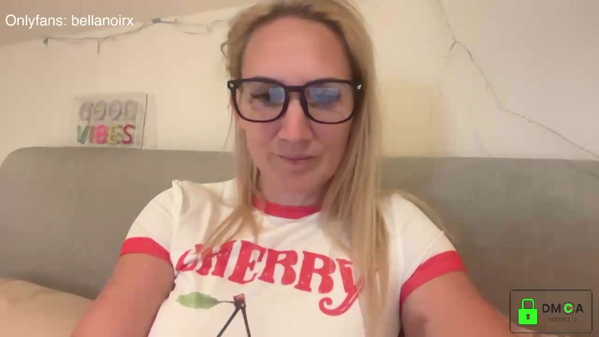 Gallery image thumbnail from Bellanoirxx's myfreecams stream on, 08/26/2026, 18:06 image 6 of 20