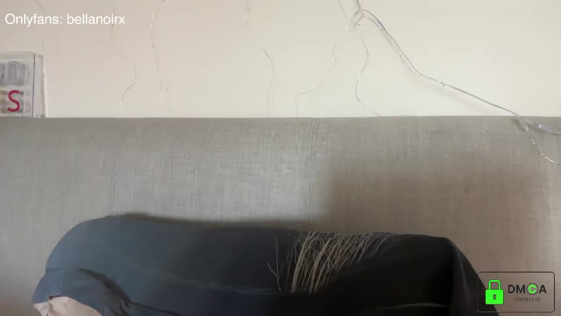 Gallery image thumbnail from Bellanoirxx's myfreecams stream on, 09/01/2026, 09:35 image 14 of 20