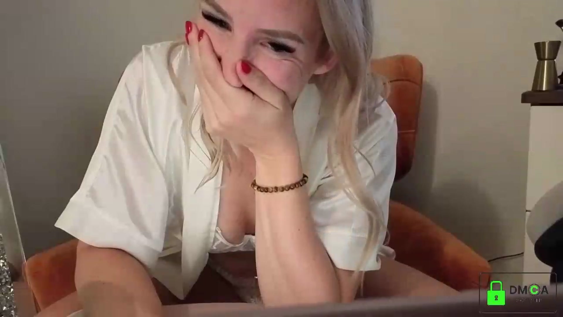 Gallery image thumbnail from Bellanoirxx's myfreecams stream on, 09/04/2026, 06:52 image 6 of 20