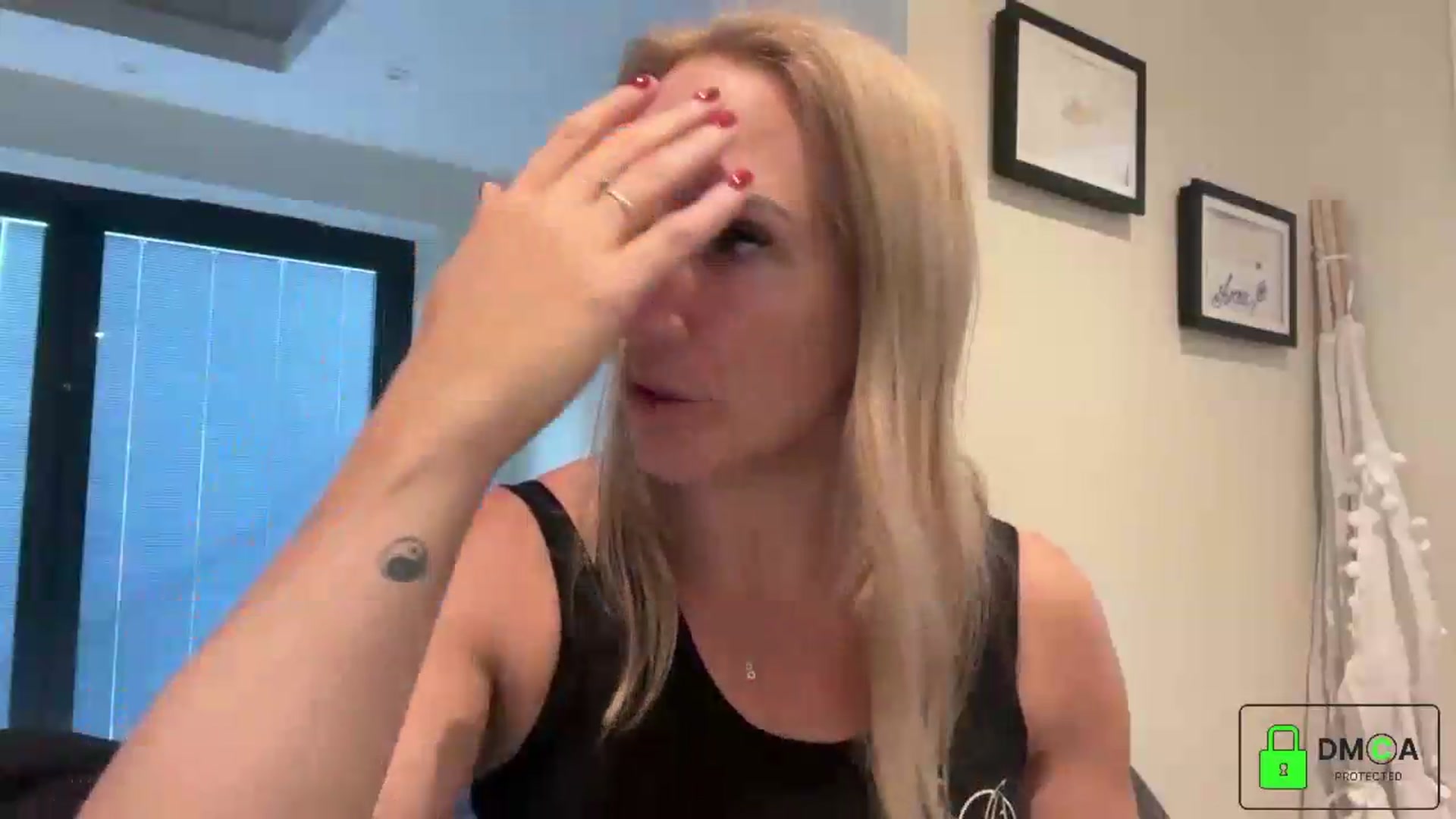 Gallery image thumbnail from Bellanoirxx's myfreecams stream on, 09/07/2026, 10:32 image 5 of 20