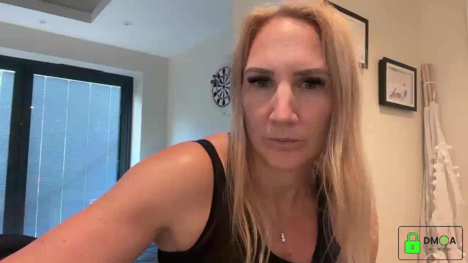 Gallery image thumbnail from Bellanoirxx's myfreecams stream on, 09/07/2026, 10:32 image 10 of 20