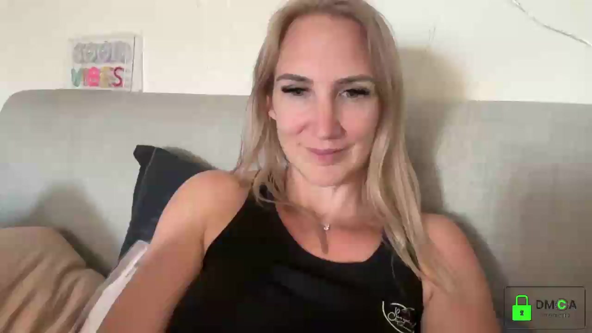 Gallery image thumbnail from Bellanoirxx's myfreecams stream on, 09/07/2026, 12:41 image 7 of 20