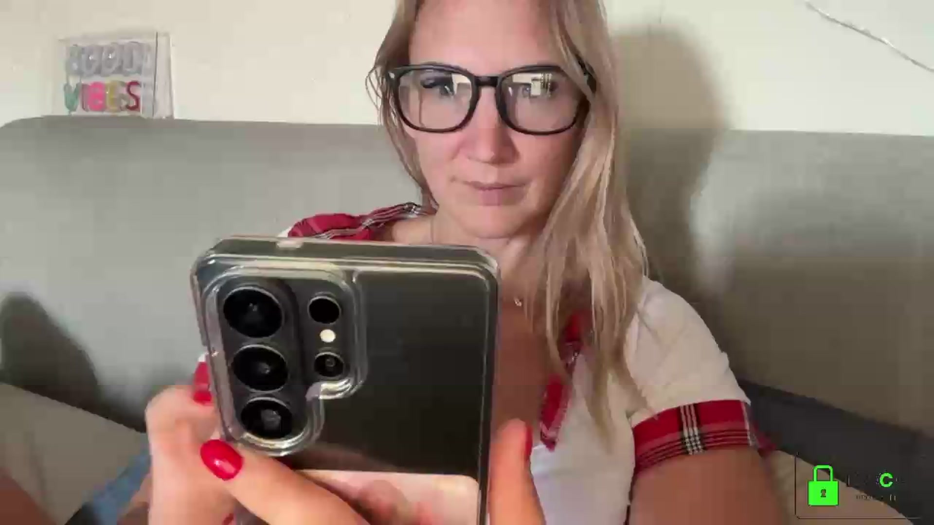 Gallery image thumbnail from Bellanoirxx's myfreecams stream on, 09/09/2026, 10:47 image 16 of 20