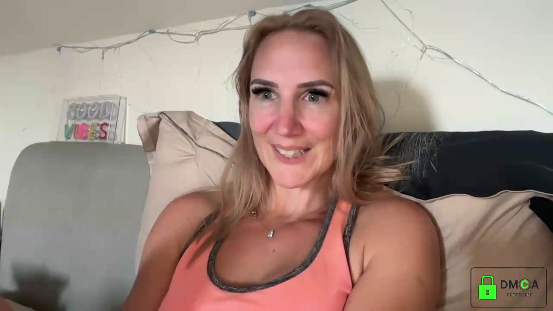 Gallery image thumbnail from Bellanoirxx's myfreecams stream on, 09/10/2026, 14:02 image 20 of 20