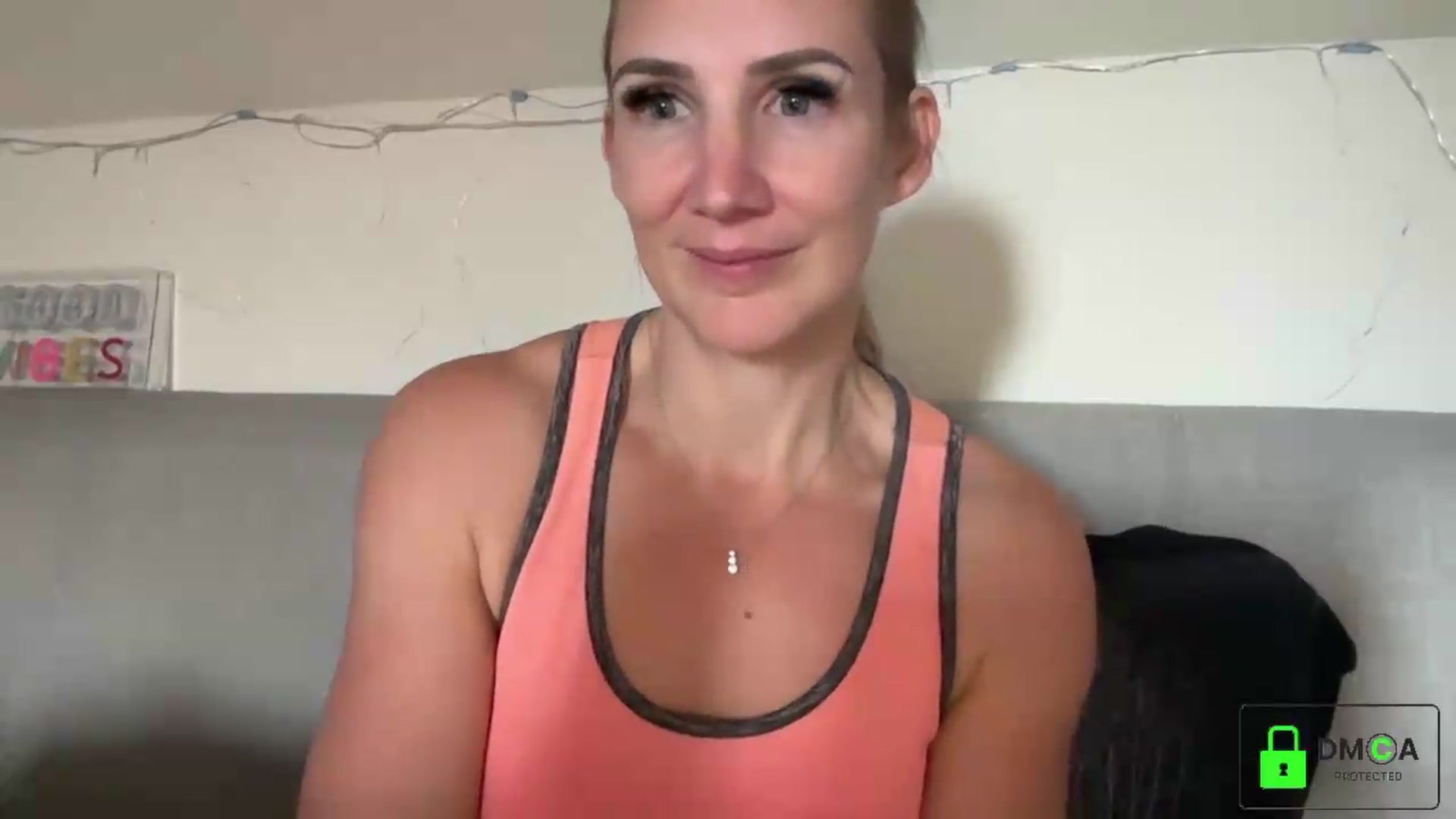 Gallery image thumbnail from Bellanoirxx's myfreecams stream on, 09/11/2026, 13:26 image 3 of 20