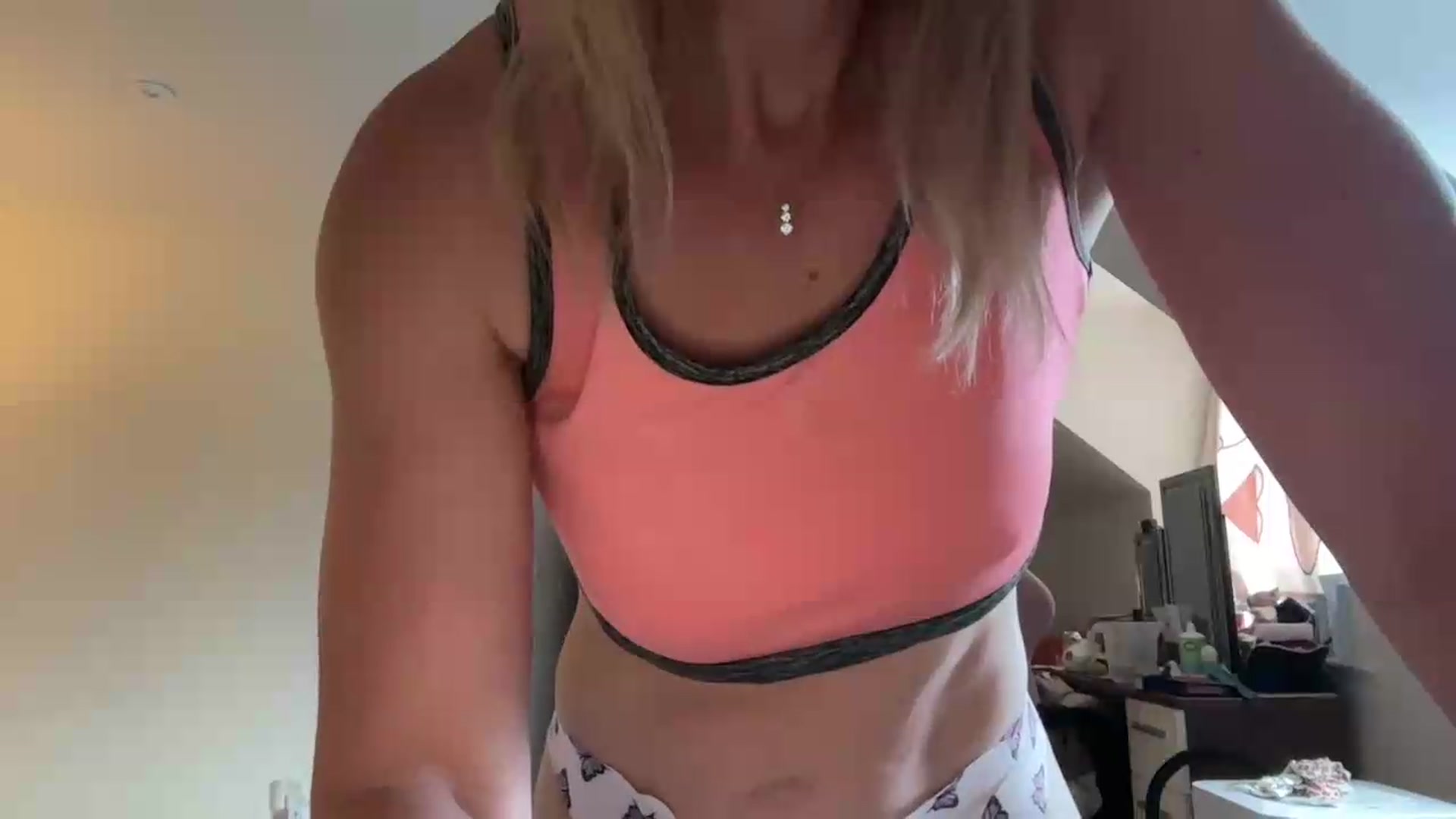 Gallery image thumbnail from Bellanoirxx's myfreecams stream on, 09/14/2026, 06:59 image 15 of 20