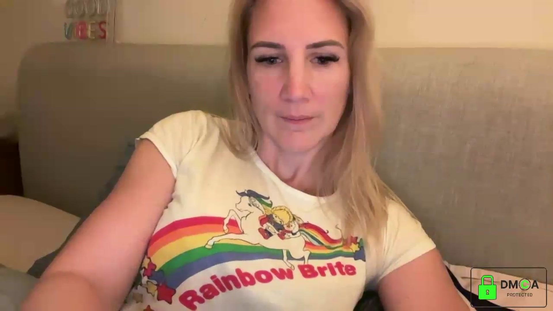 Gallery image thumbnail from Bellanoirxx's myfreecams stream on, 09/19/2026, 04:12 image 7 of 20
