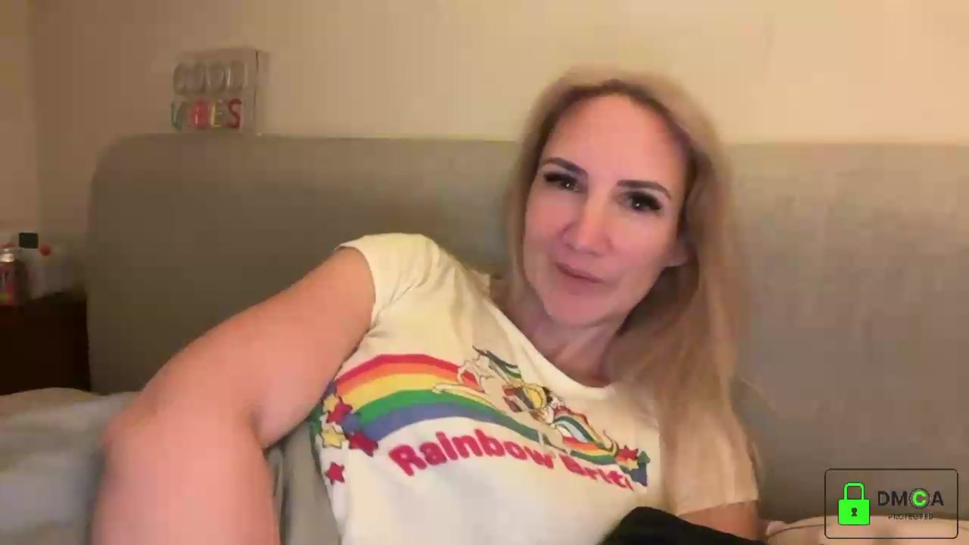 Gallery image thumbnail from Bellanoirxx's myfreecams stream on, 09/19/2026, 04:12 image 8 of 20