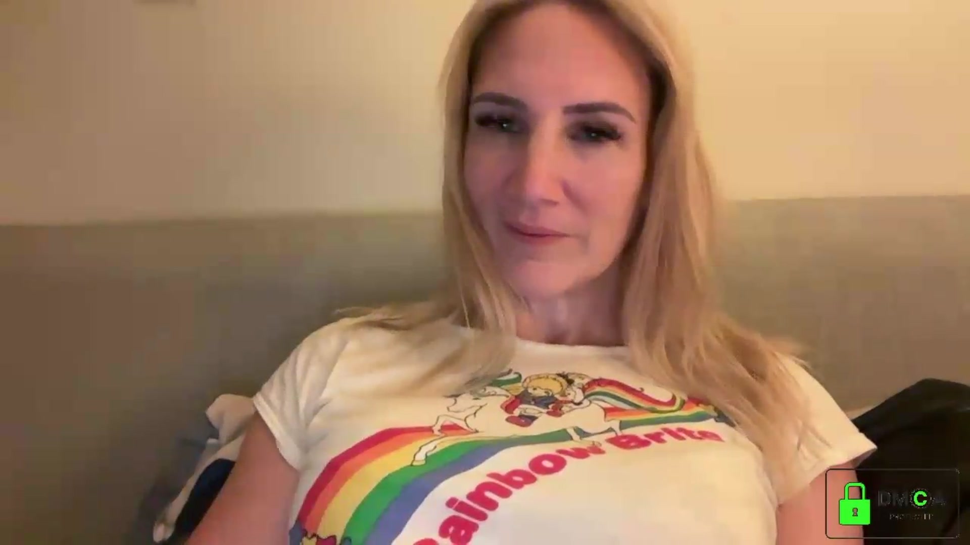 Gallery image thumbnail from Bellanoirxx's myfreecams stream on, 09/19/2026, 04:12 image 16 of 20