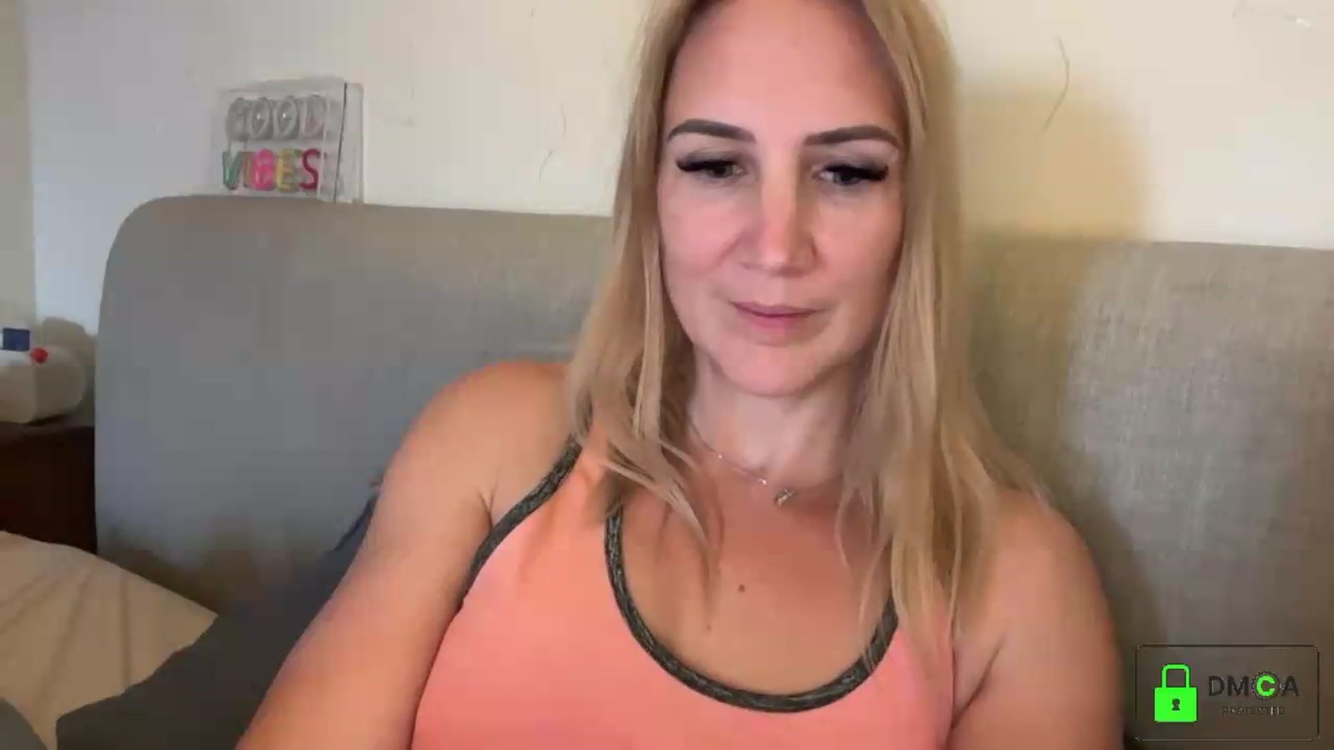 Gallery image thumbnail from Bellanoirxx's myfreecams stream on, 09/25/2026, 09:53 image 14 of 20