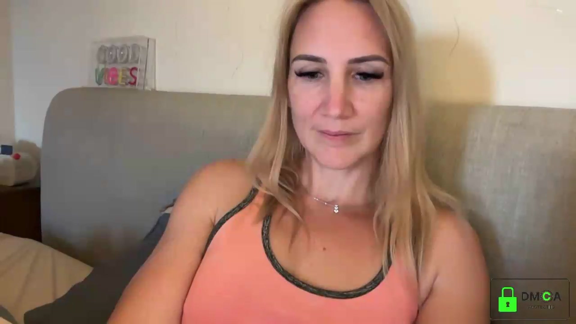 Gallery image thumbnail from Bellanoirxx's myfreecams stream on, 09/25/2026, 09:53 image 12 of 20