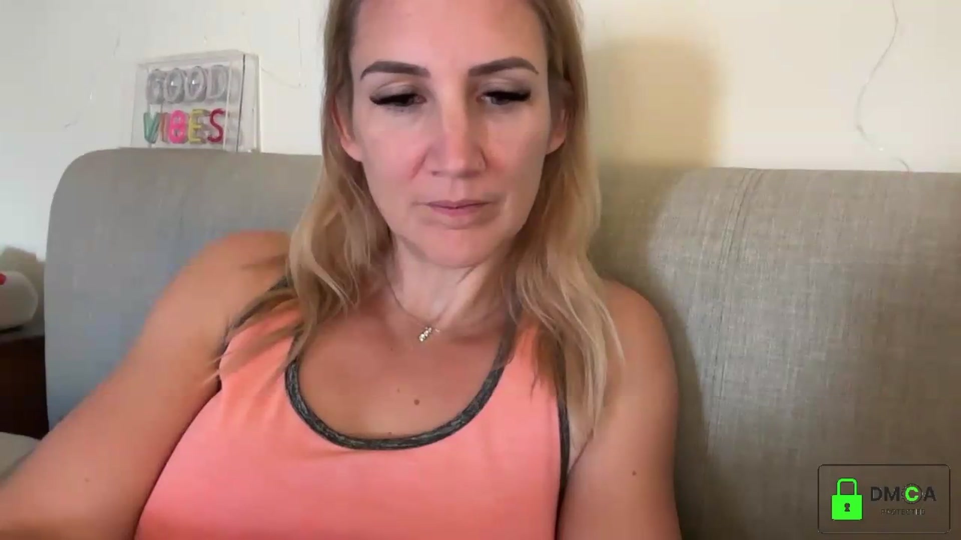 Gallery image thumbnail from Bellanoirxx's myfreecams stream on, 09/25/2026, 10:38 image 6 of 20