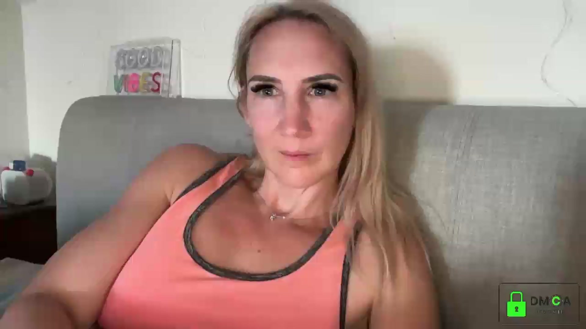 Gallery image thumbnail from Bellanoirxx's myfreecams stream on, 09/25/2026, 14:01 image 1 of 20