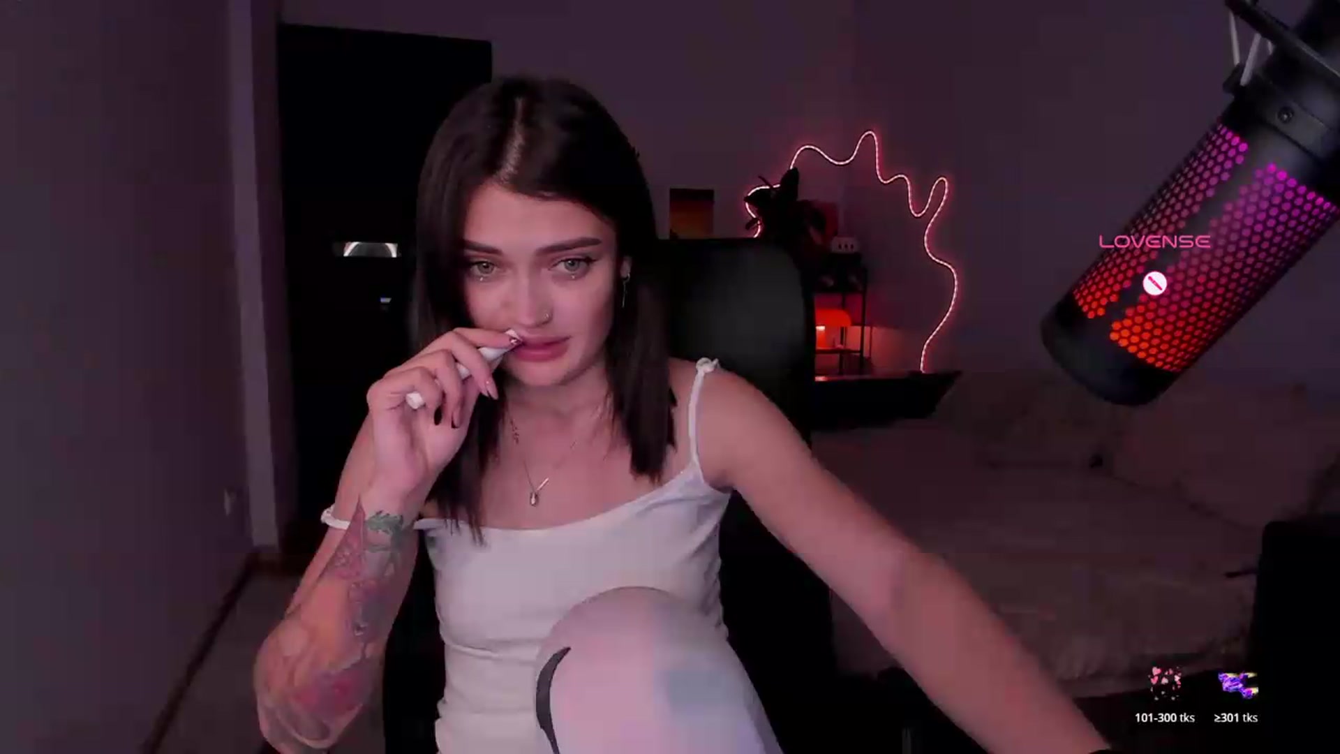Gallery image thumbnail from Bellatix's myfreecams stream on, 06/28/2026, 15:33 image 6 of 20