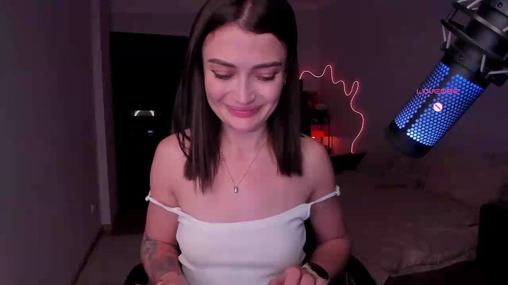 Gallery image thumbnail from Bellatix's myfreecams stream on, 06/28/2026, 15:33 image 17 of 20