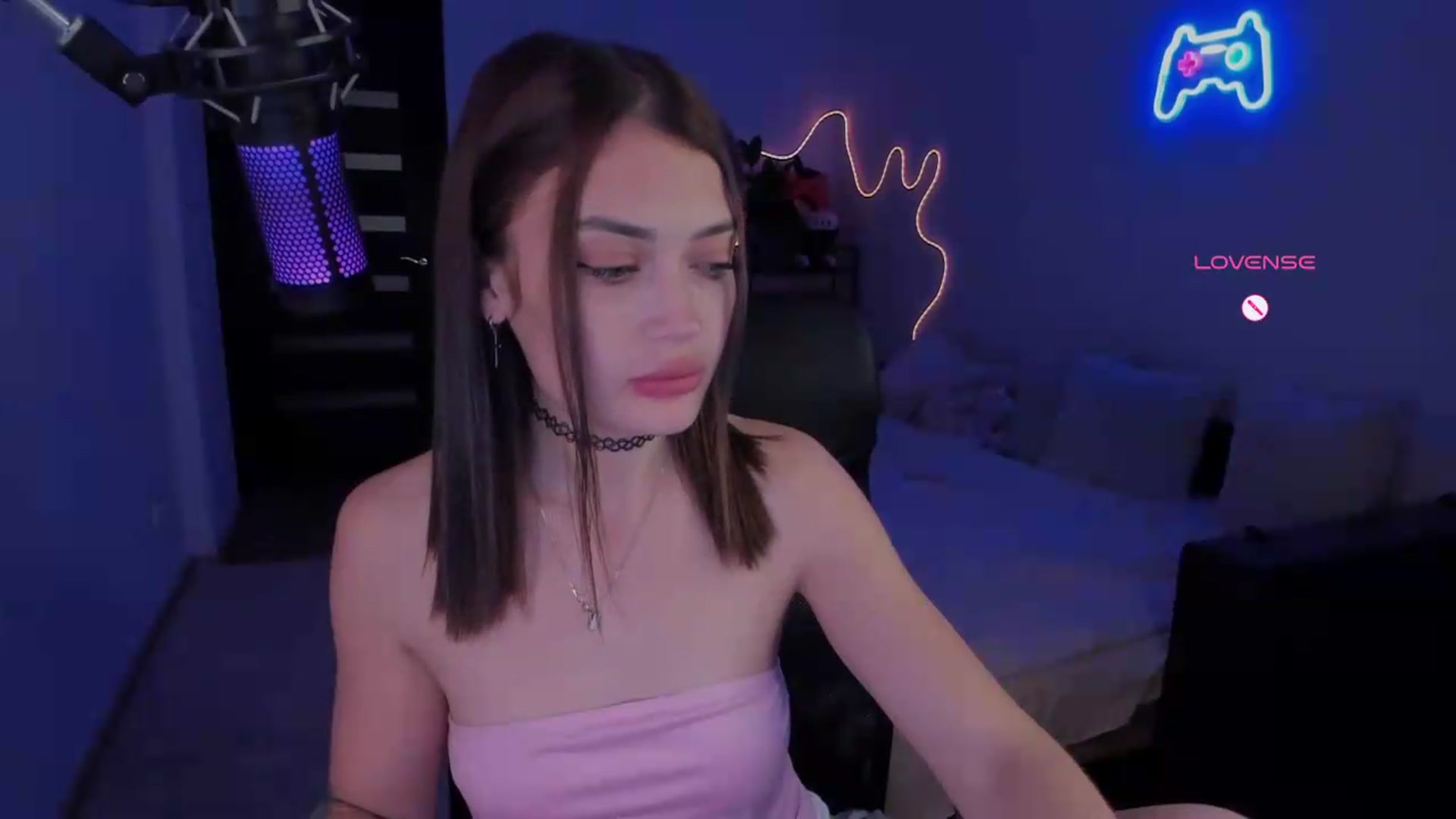 Gallery image thumbnail from Bellatix's myfreecams stream on, 07/26/2026, 11:57 image 19 of 20