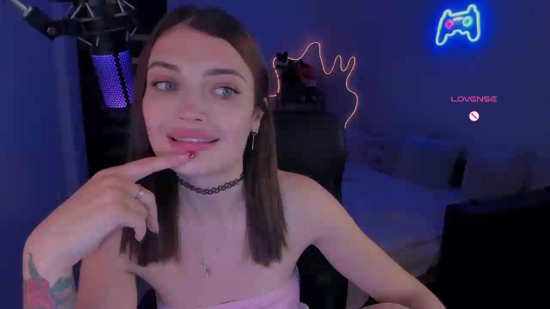 Gallery image thumbnail from Bellatix's myfreecams stream on, 07/26/2026, 11:57 image 13 of 20