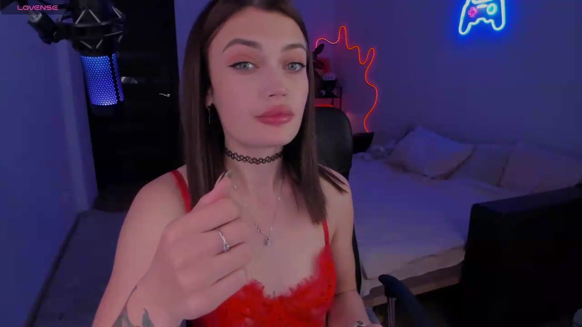 Gallery image thumbnail from Bellatix's myfreecams stream on, 07/31/2026, 08:17 image 12 of 20