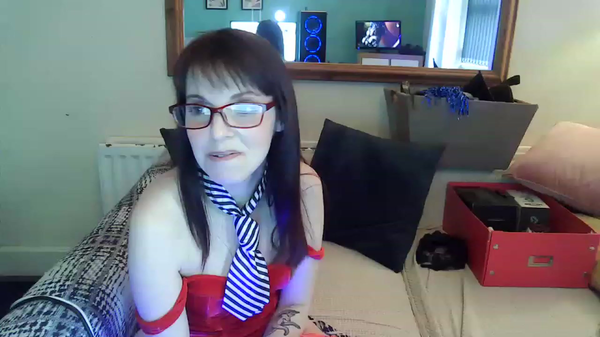 Gallery image thumbnail from BelleBlake's myfreecams stream on, 12/21/2022, 13:48 image 10 of 20