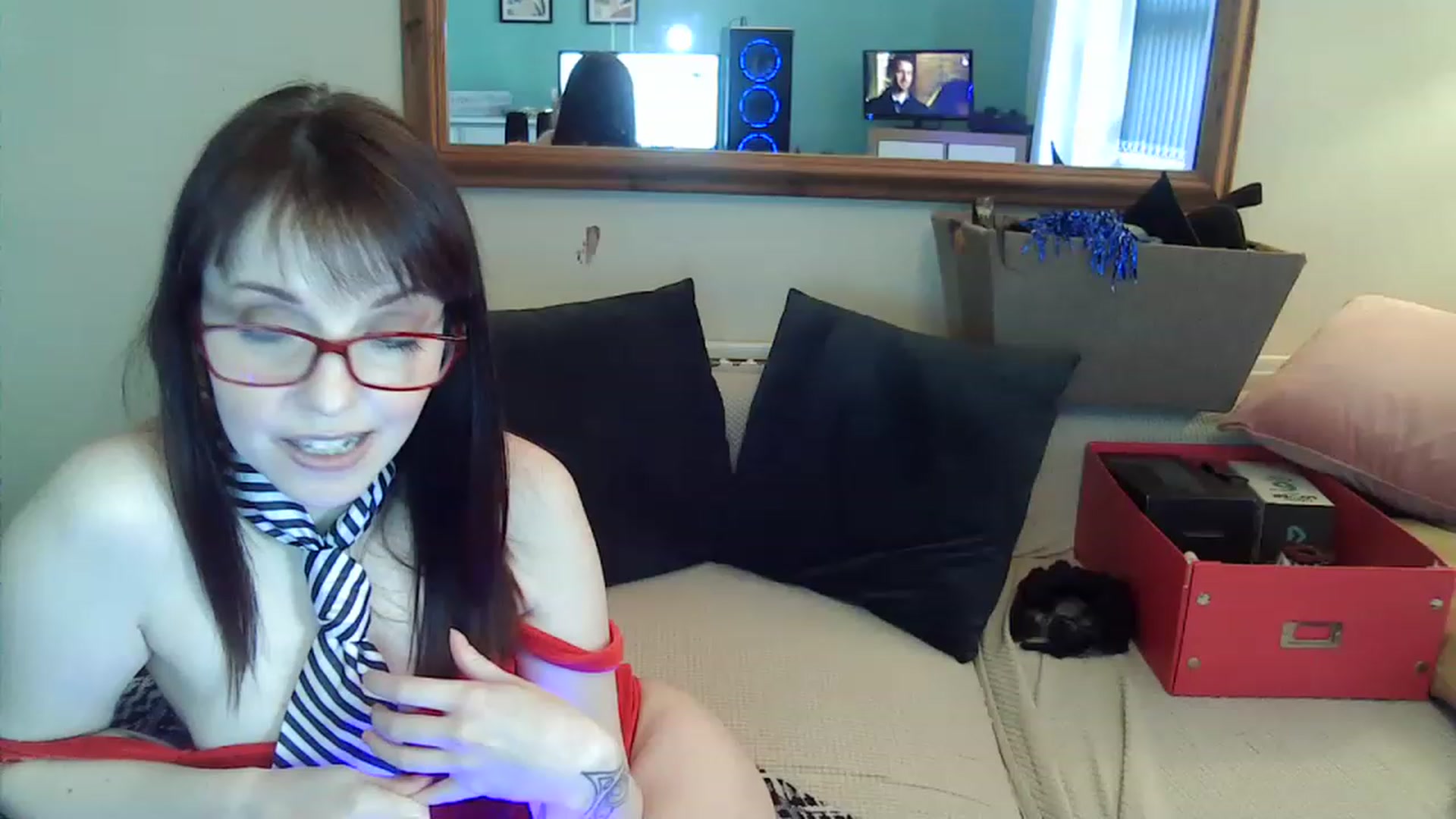 Gallery image thumbnail from BelleBlake's myfreecams stream on, 12/21/2022, 13:48 image 6 of 20