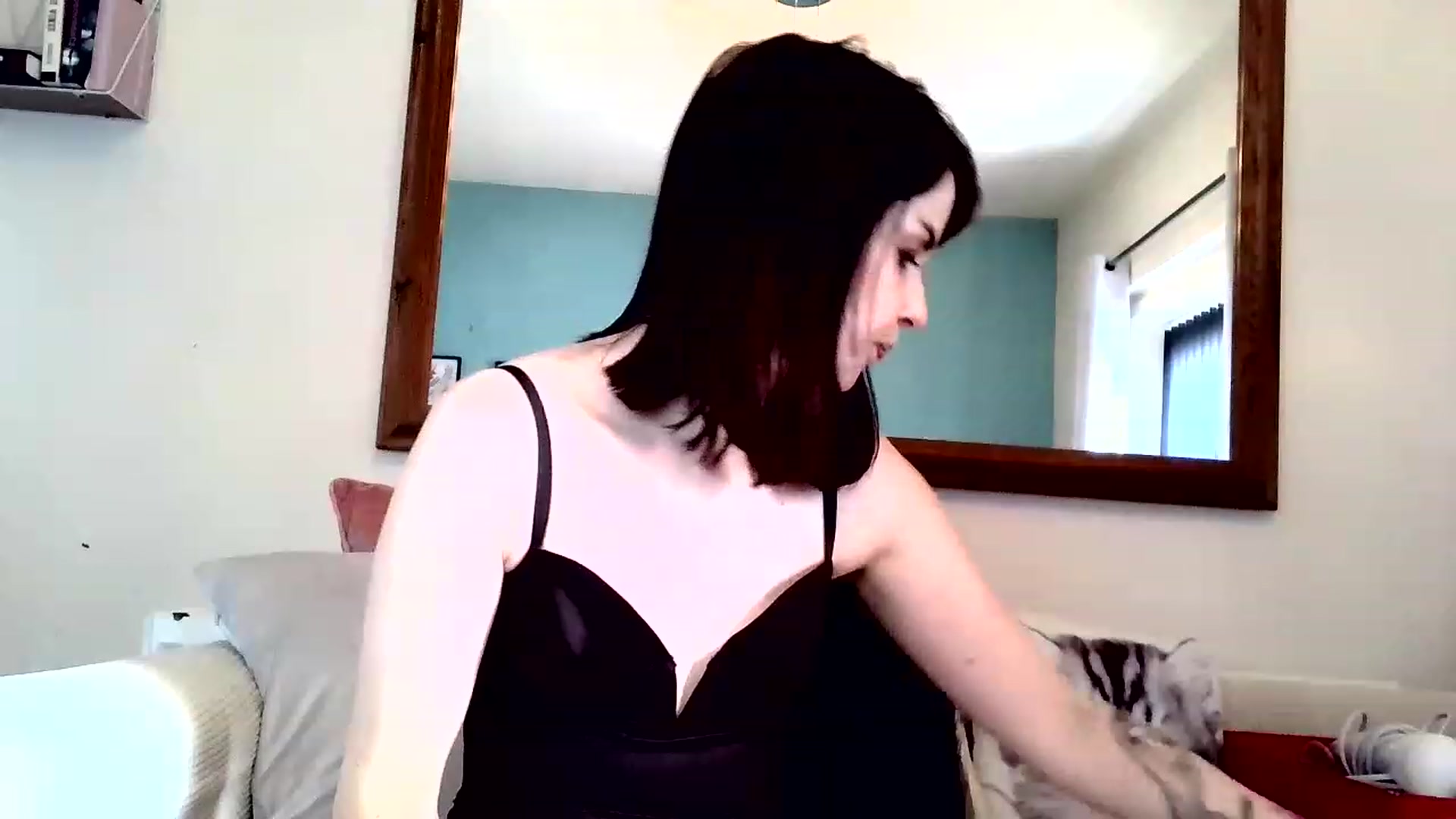 Gallery image thumbnail from BelleBlake's myfreecams stream on, 12/29/2022, 11:46 image 14 of 20