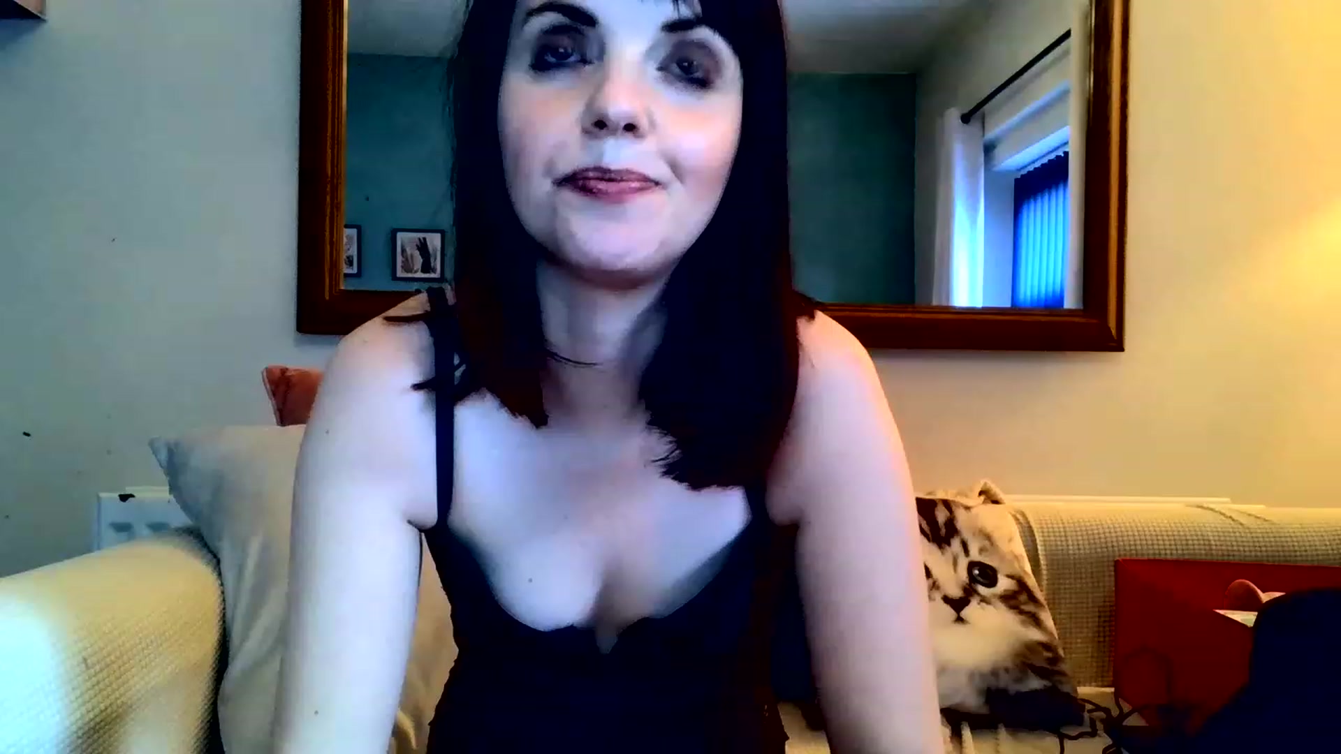 Gallery image thumbnail from BelleBlake's myfreecams stream on, 12/29/2022, 13:59 image 7 of 20