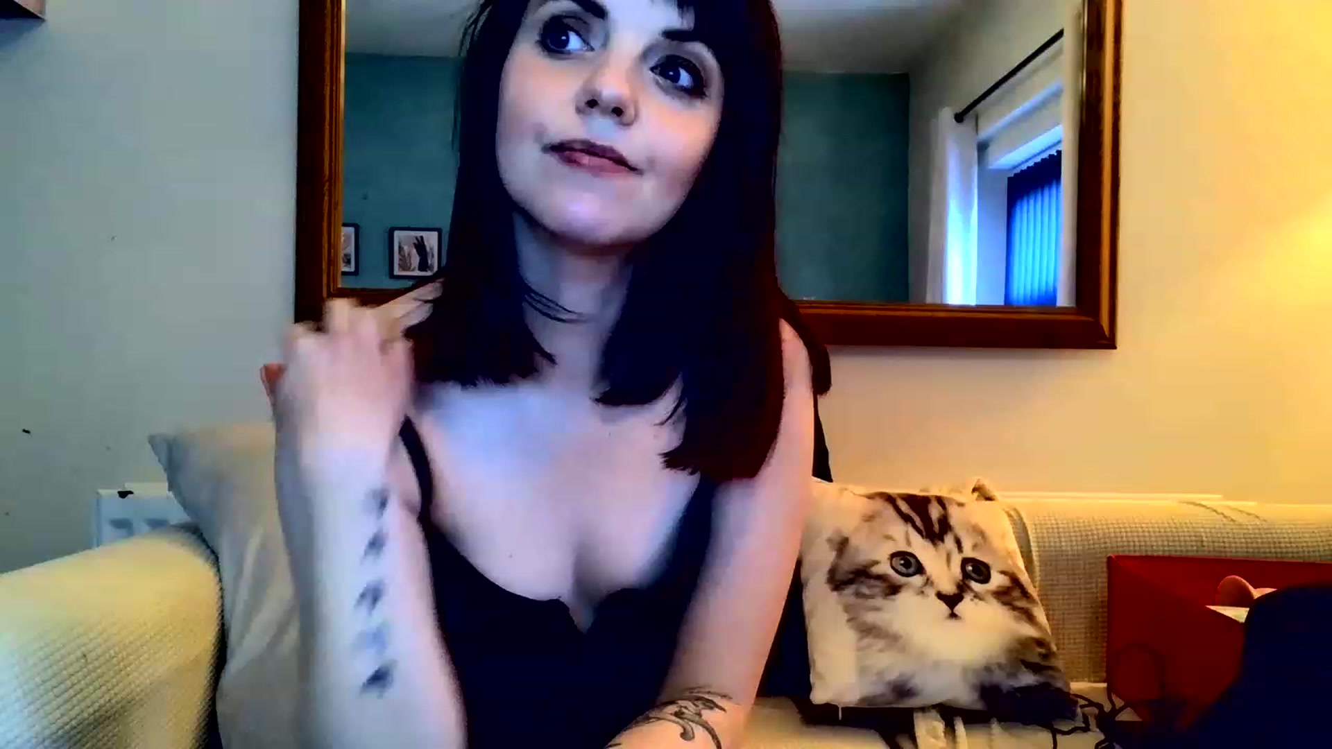 Gallery image thumbnail from BelleBlake's myfreecams stream on, 12/29/2022, 13:59 image 1 of 20