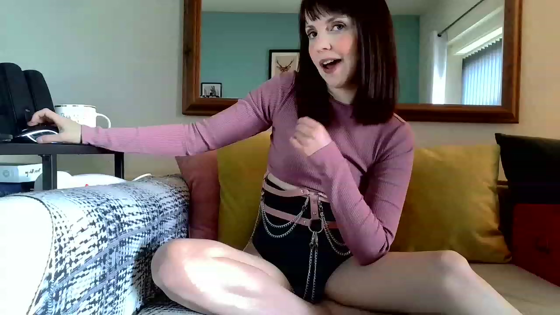 Gallery image thumbnail from BelleBlake's myfreecams stream on, 03/02/2023, 13:09 image 17 of 20