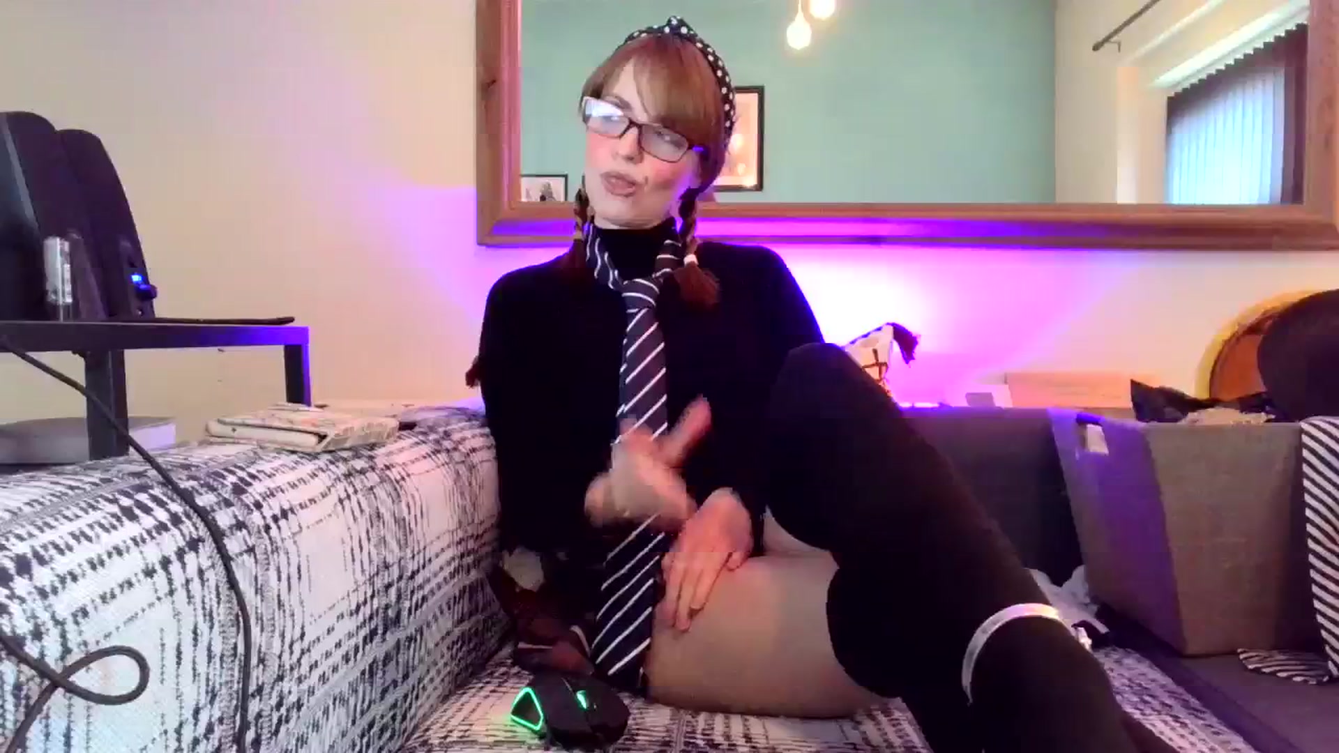 Gallery image thumbnail from BelleBlake's myfreecams stream on, 09/17/2023, 13:04 image 6 of 20