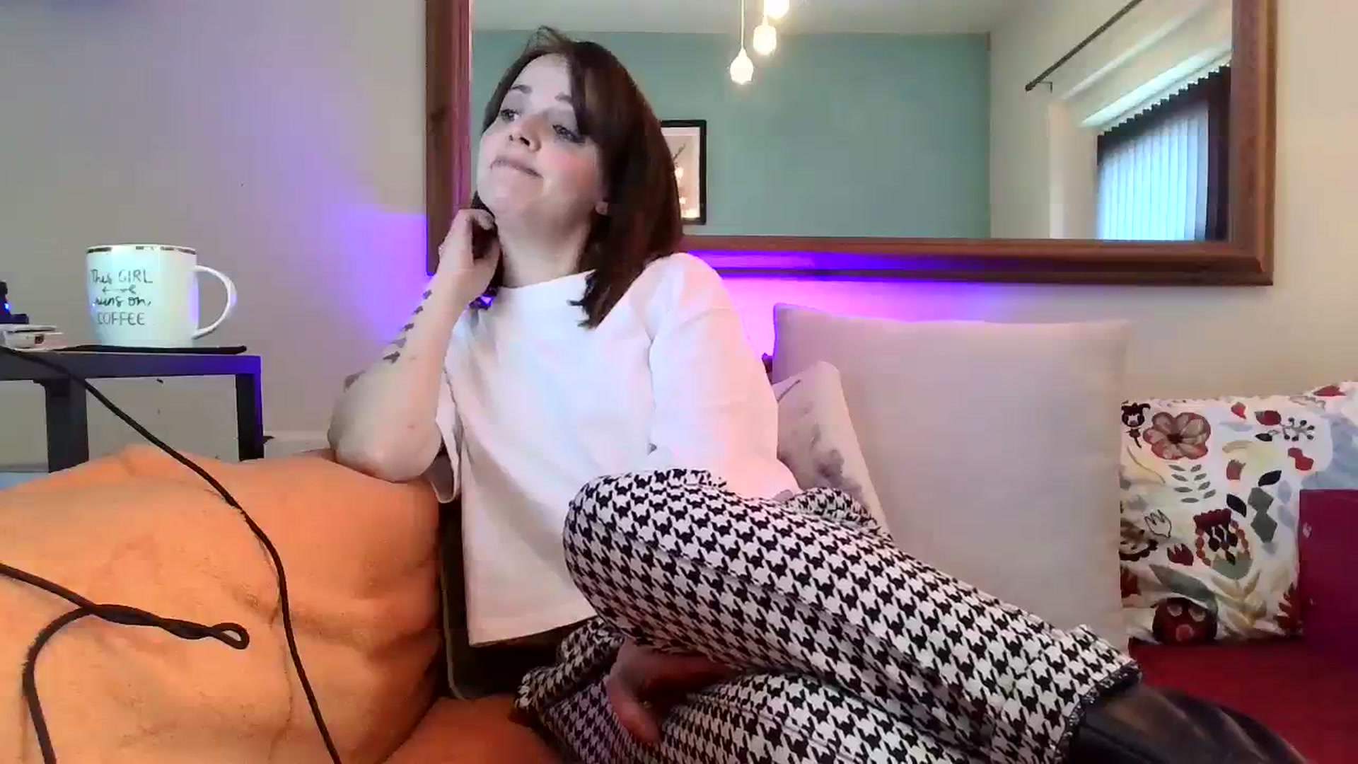 Gallery image thumbnail from BelleBlake's myfreecams stream on, 10/18/2023, 11:30 image 13 of 20