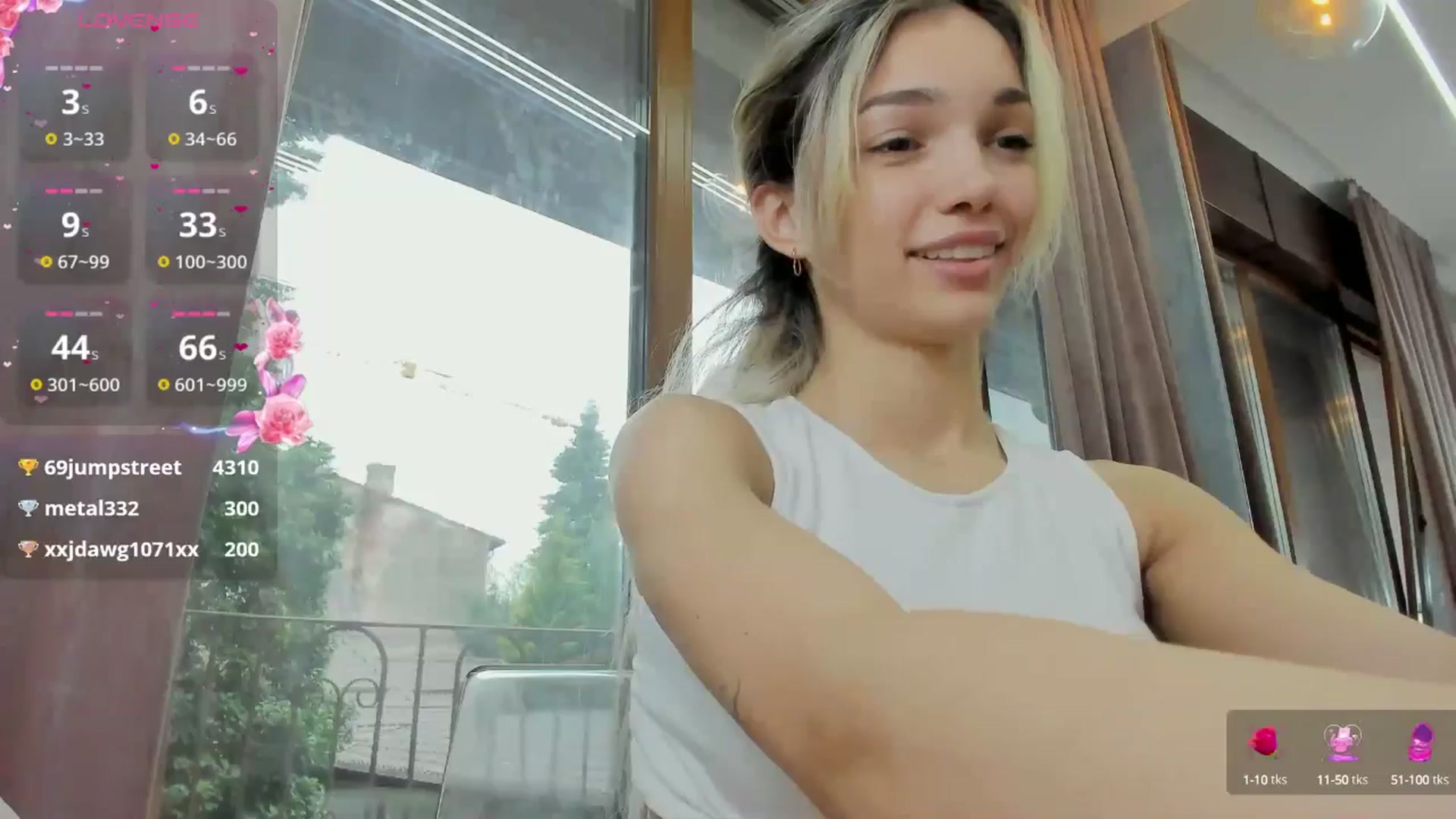 Gallery image thumbnail from BelleM's myfreecams stream on, 05/25/2025, 13:06 image 14 of 20