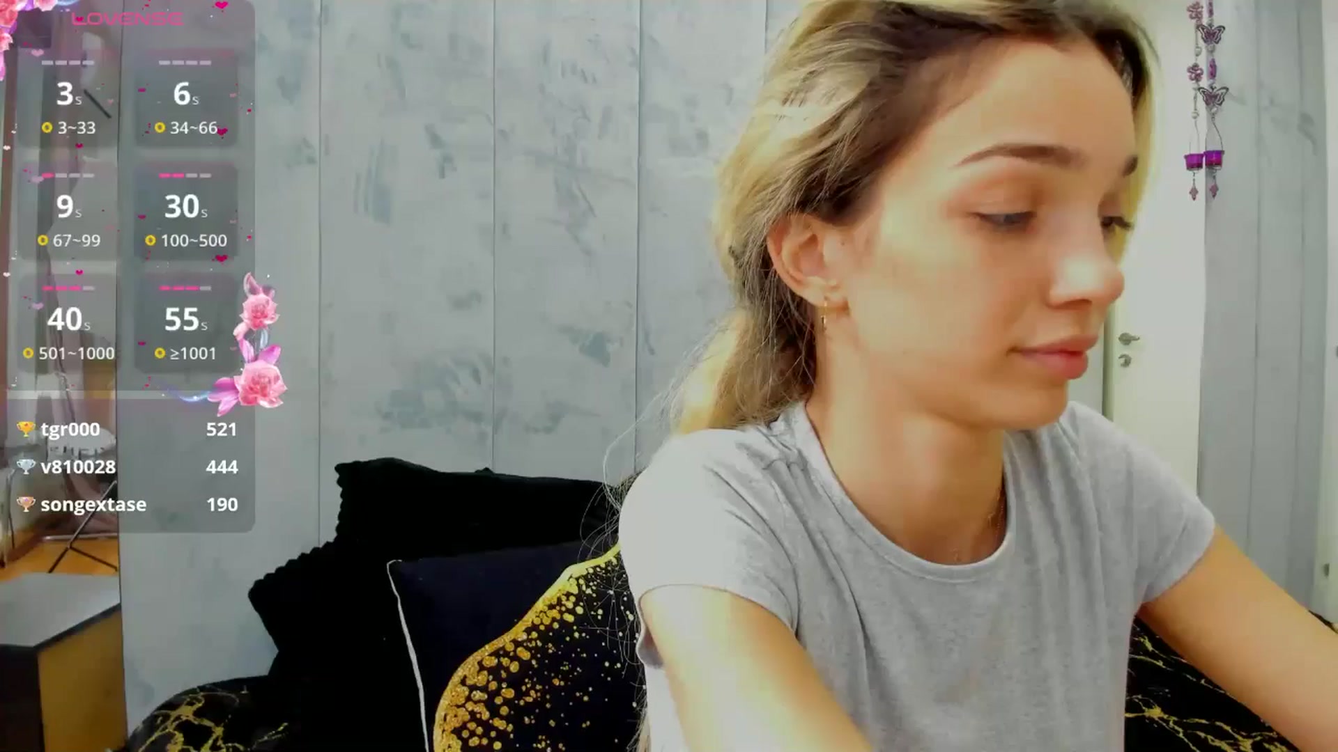 Gallery image thumbnail from BelleM's myfreecams stream on, 05/28/2025, 12:39 image 1 of 20