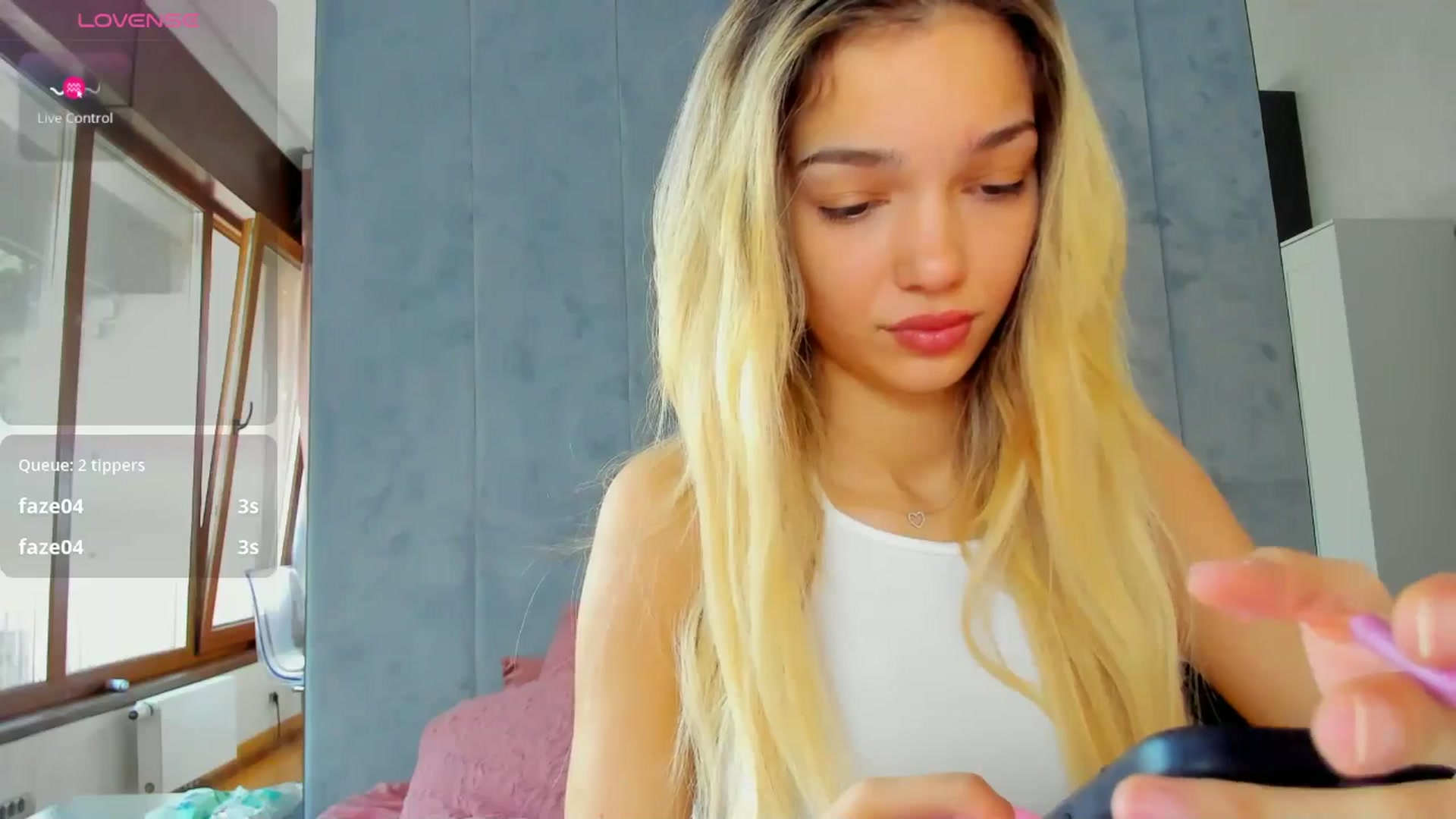 Gallery image thumbnail from BelleM's myfreecams stream on, 06/18/2025, 08:41 image 3 of 20
