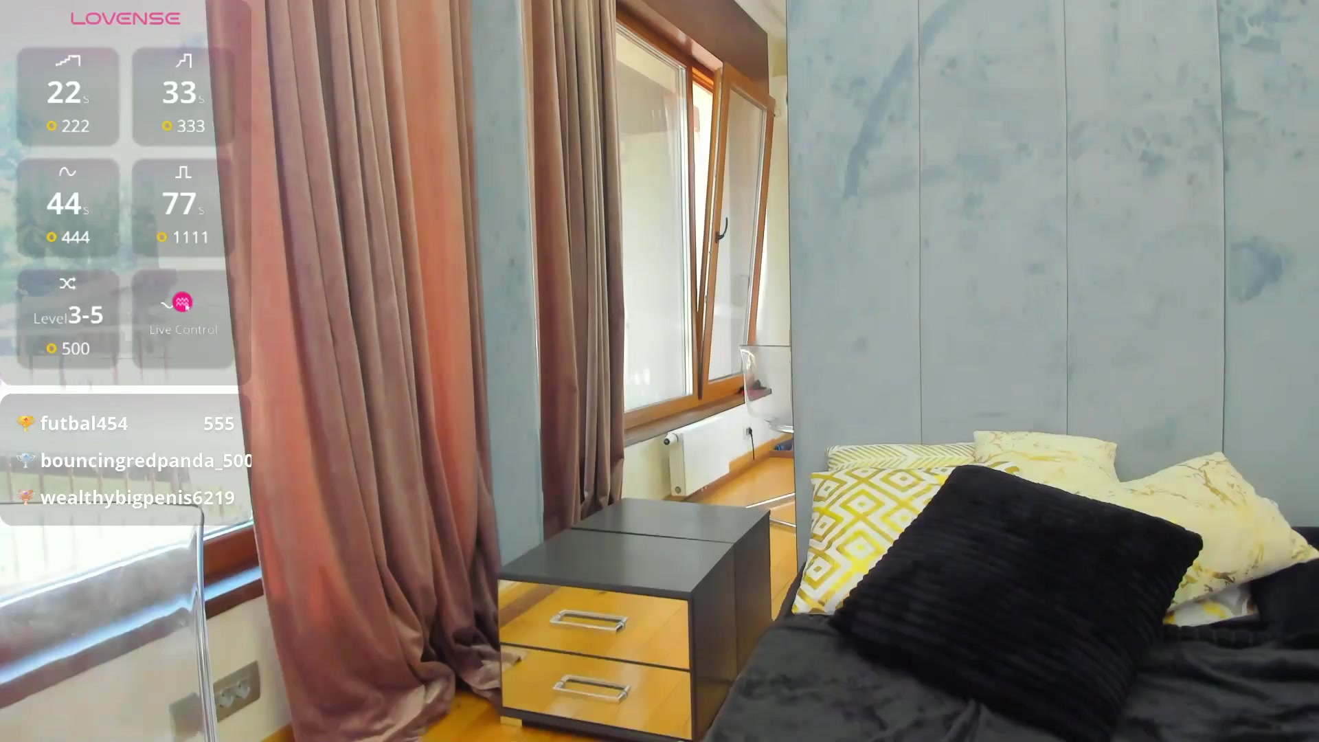 Gallery image thumbnail from BelleM's myfreecams stream on, 07/19/2025, 12:56 image 18 of 20