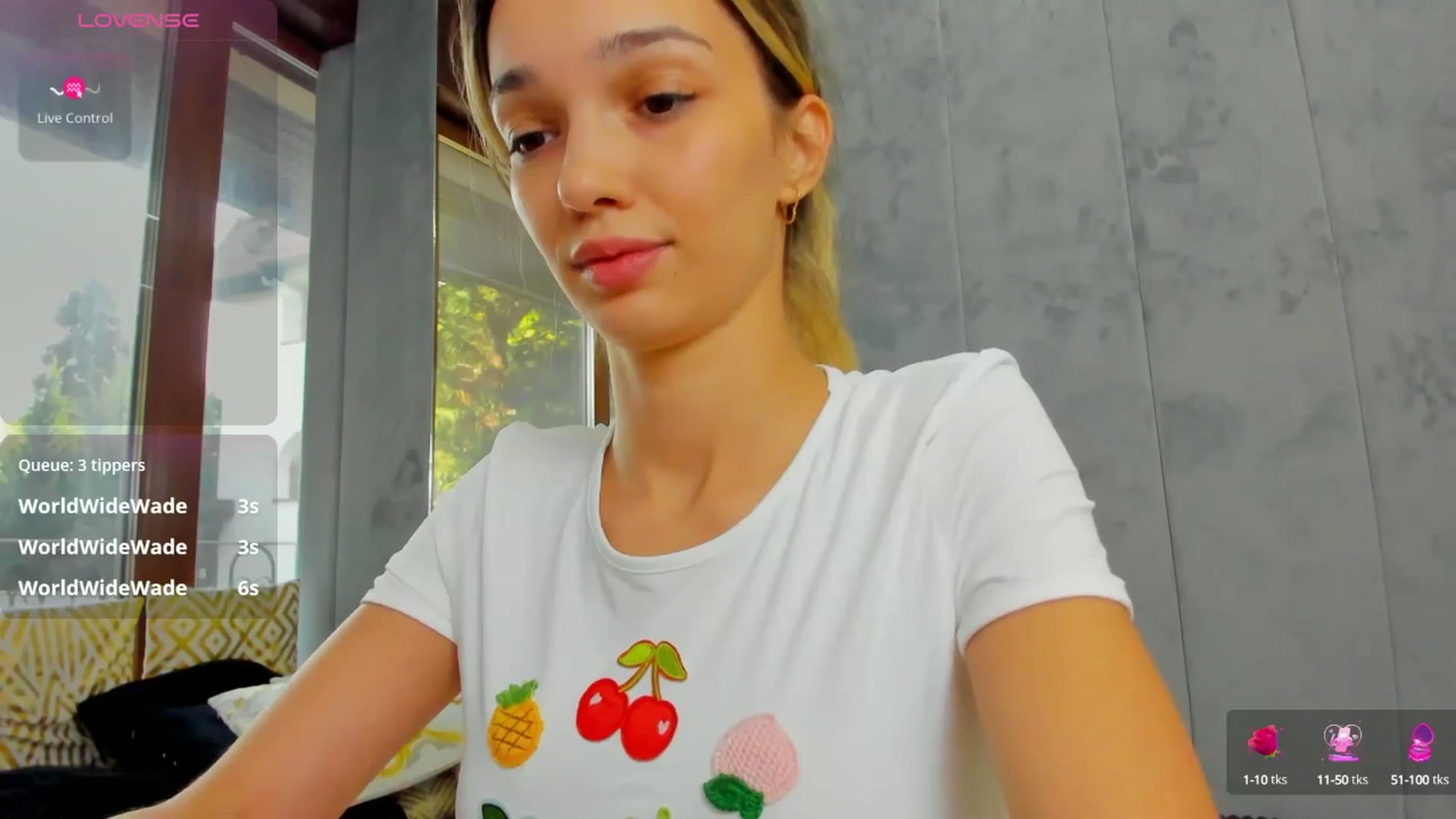 Gallery image thumbnail from BelleM's myfreecams stream on, 08/06/2025, 15:10 image 5 of 20
