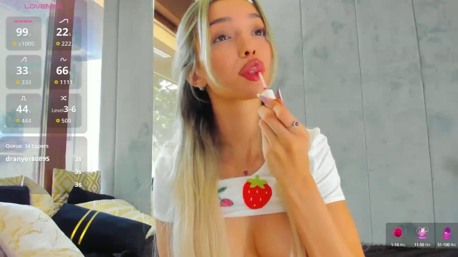Gallery image thumbnail from BelleM's myfreecams stream on, 08/13/2025, 14:17 image 16 of 20