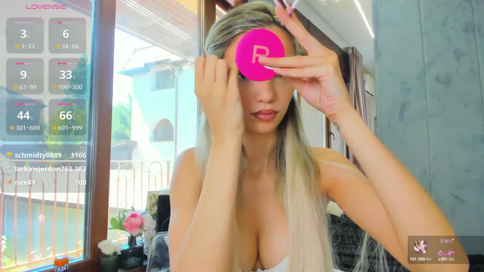 Gallery image thumbnail from BelleM's myfreecams stream on, 08/15/2025, 10:16 image 13 of 20