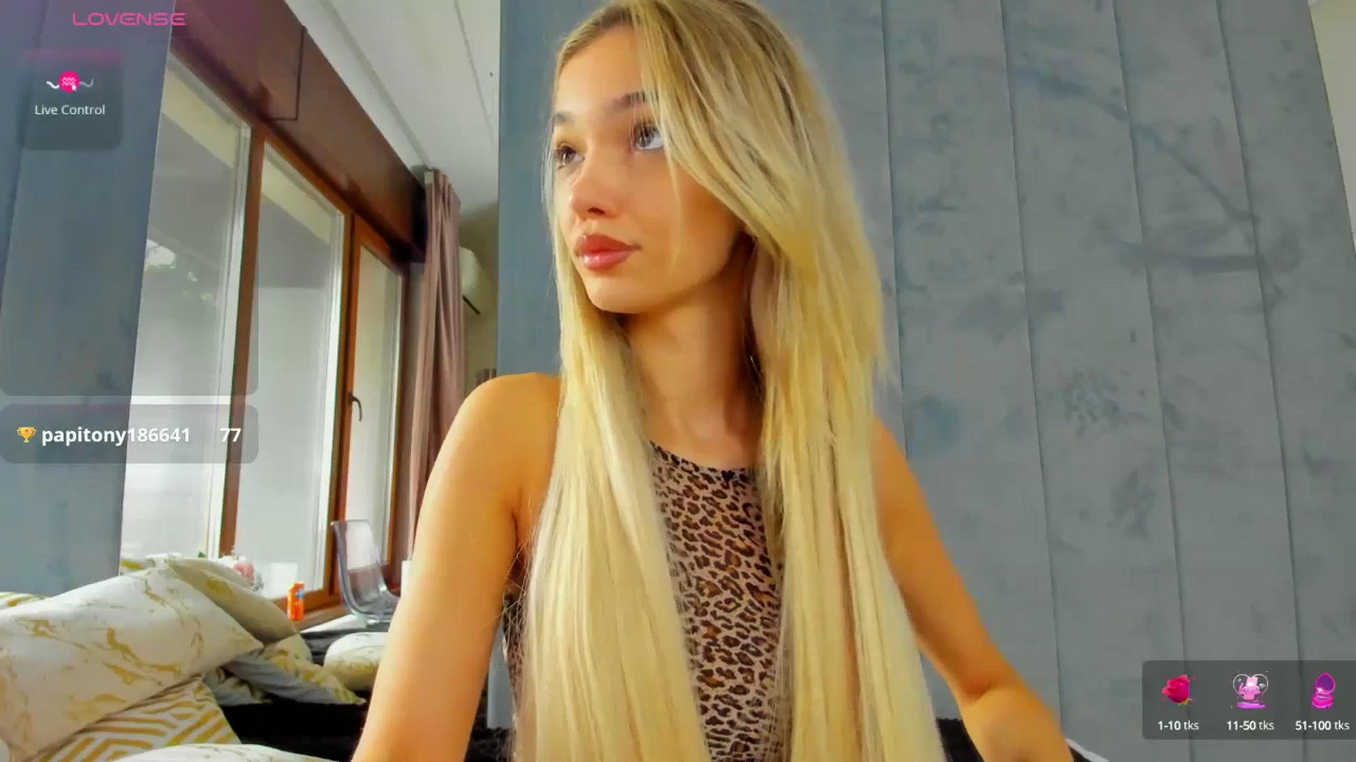 Gallery image thumbnail from BelleM's myfreecams stream on, 08/25/2025, 11:24 image 2 of 20