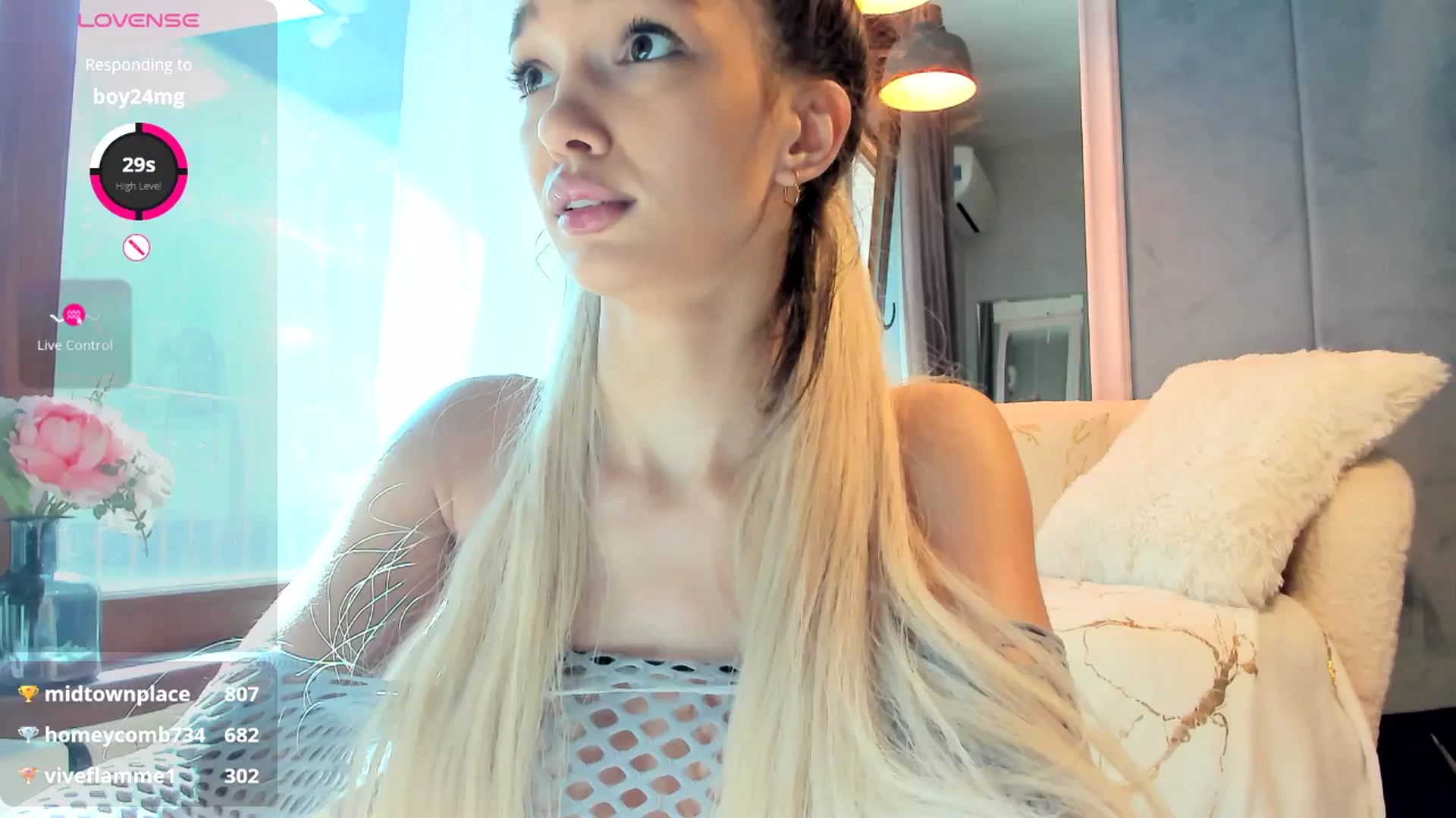 Gallery image thumbnail from BelleM's myfreecams stream on, 10/10/2025, 12:49 image 10 of 20