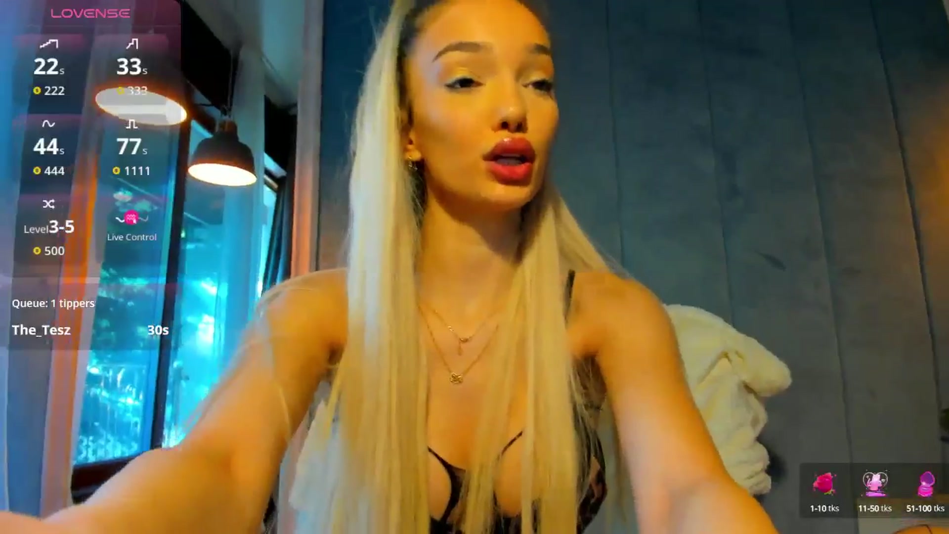 Gallery image thumbnail from BelleM's myfreecams stream on, 10/20/2025, 13:21 image 17 of 20