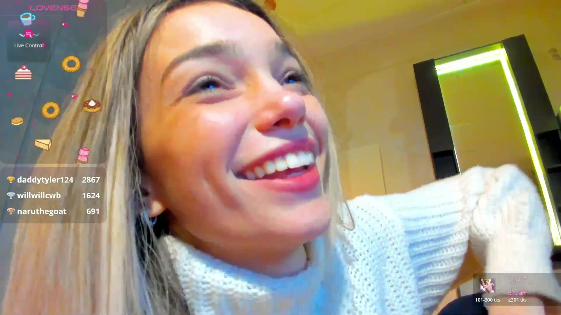 Gallery image thumbnail from BelleM's myfreecams stream on, 11/27/2025, 16:35 image 17 of 20