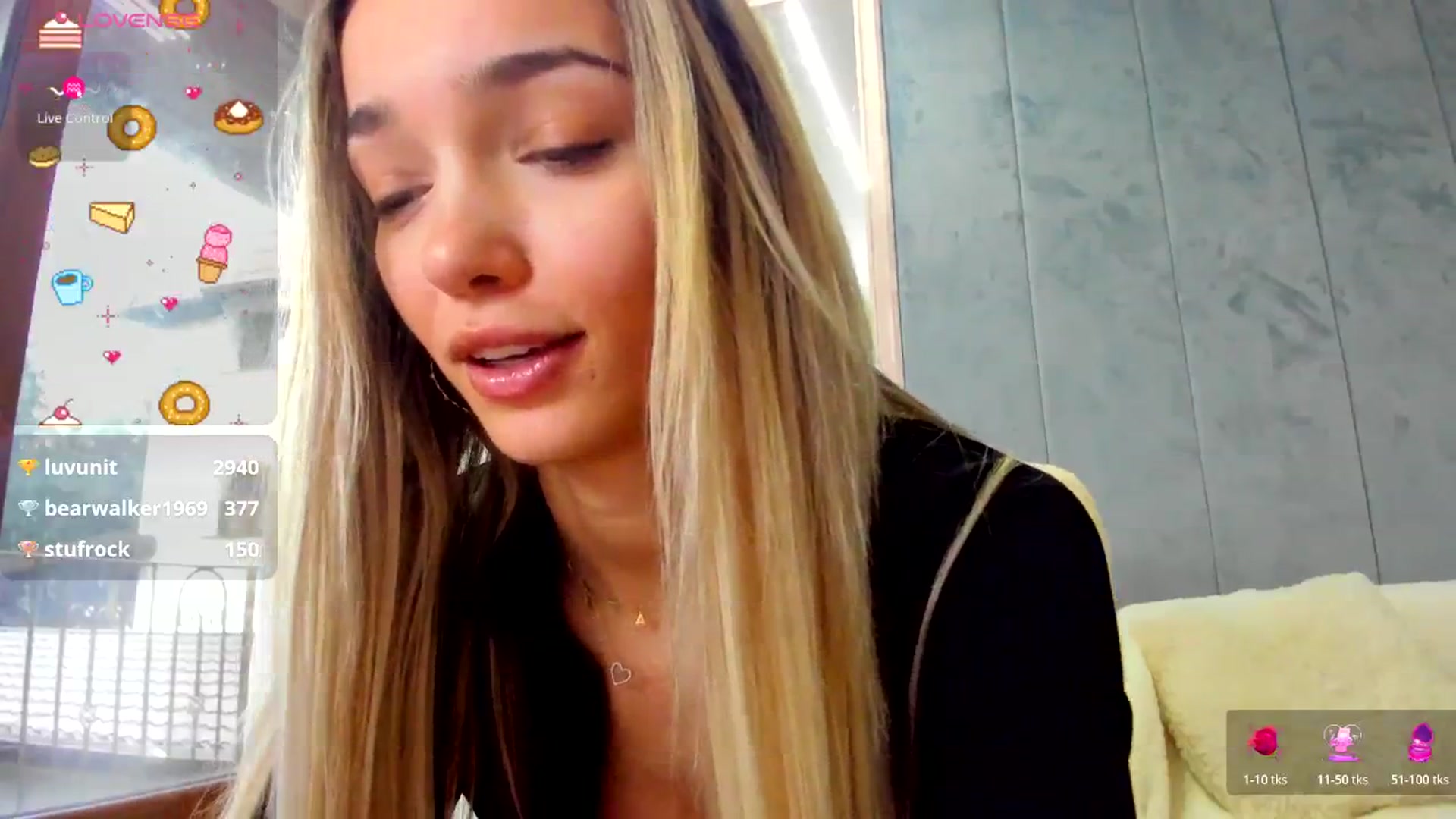 Gallery image thumbnail from BelleM's myfreecams stream on, 02/12/2026, 13:51 image 9 of 20
