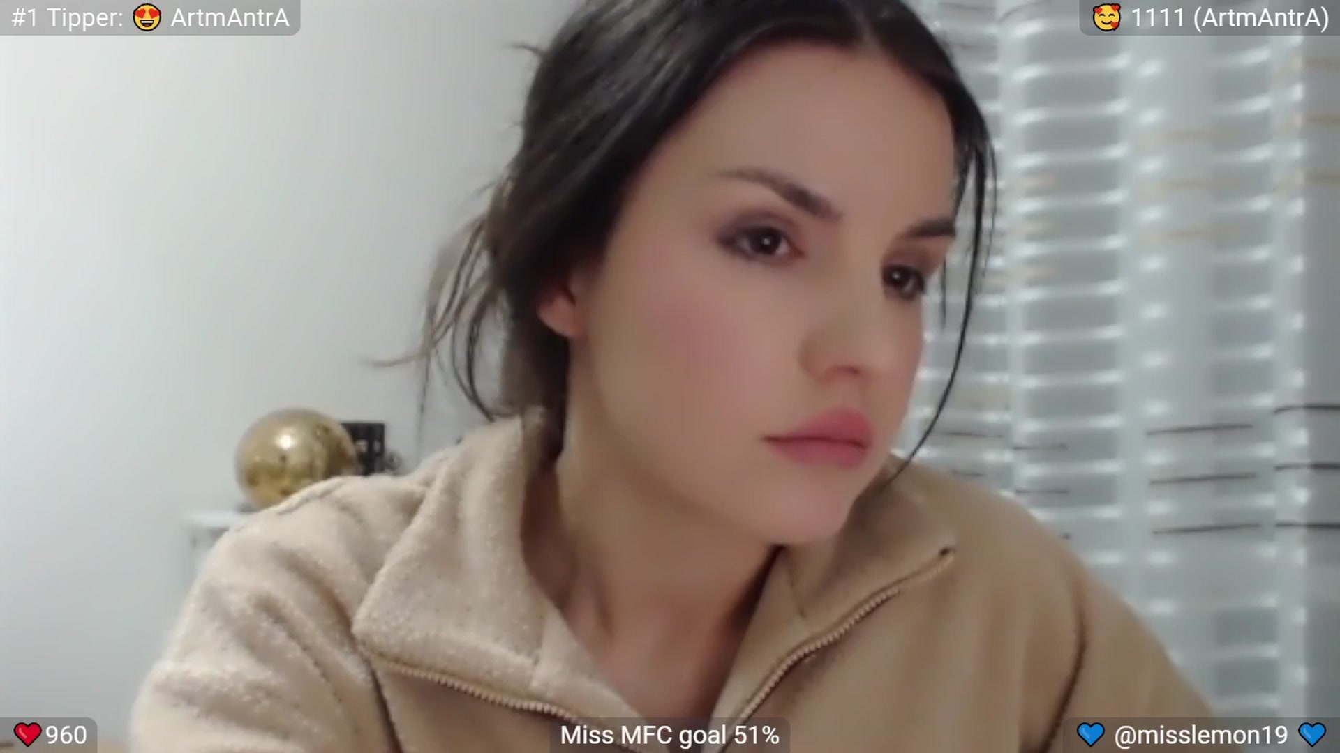Gallery image thumbnail from BelleStar's myfreecams stream on, 04/03/2025, 22:21 image 13 of 20