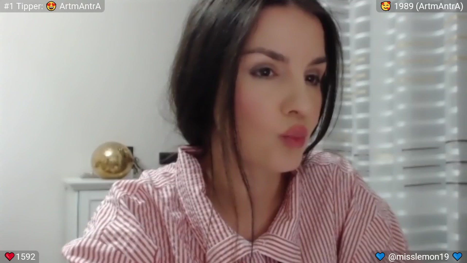 Gallery image thumbnail from BelleStar's myfreecams stream on, 04/25/2025, 23:05 image 19 of 20