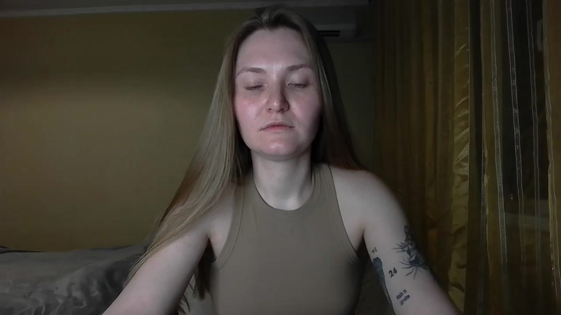 Gallery image thumbnail from Belle_Brooks's myfreecams stream on, 04/30/2026, 24:01 image 12 of 20