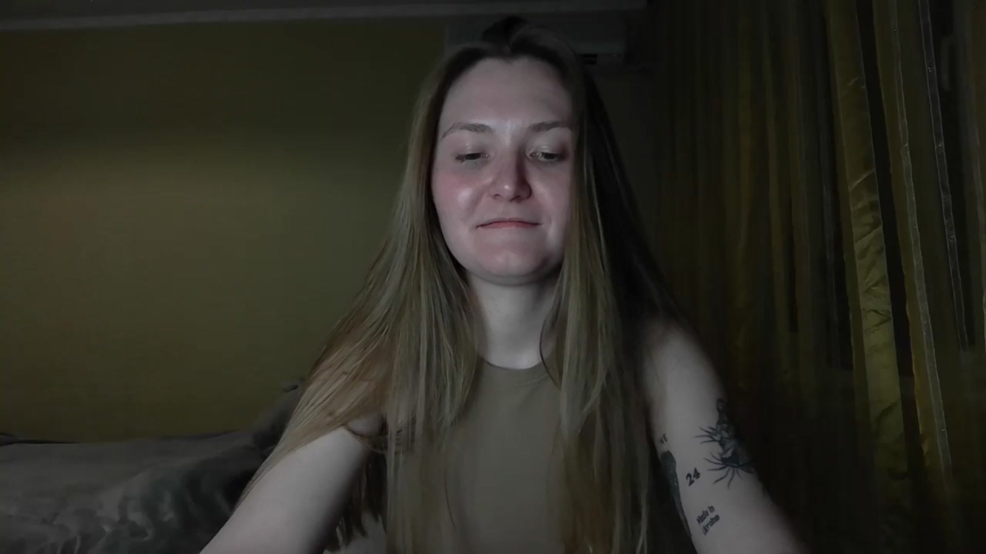 Gallery image thumbnail from Belle_Brooks's myfreecams stream on, 04/30/2026, 24:01 image 5 of 20