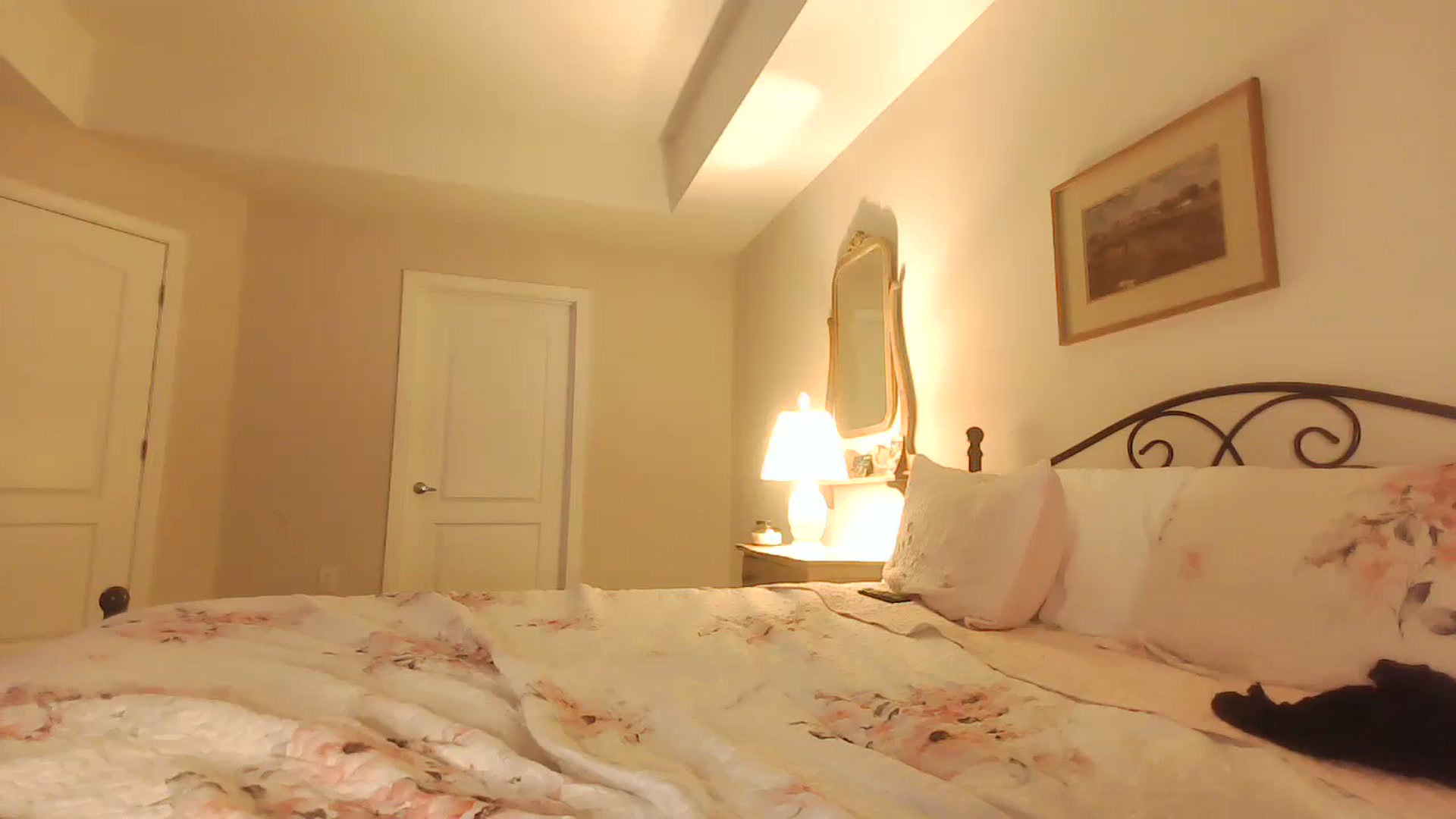 Gallery image thumbnail from Belledora's myfreecams stream on, 01/29/2026, 02:00 image 10 of 20