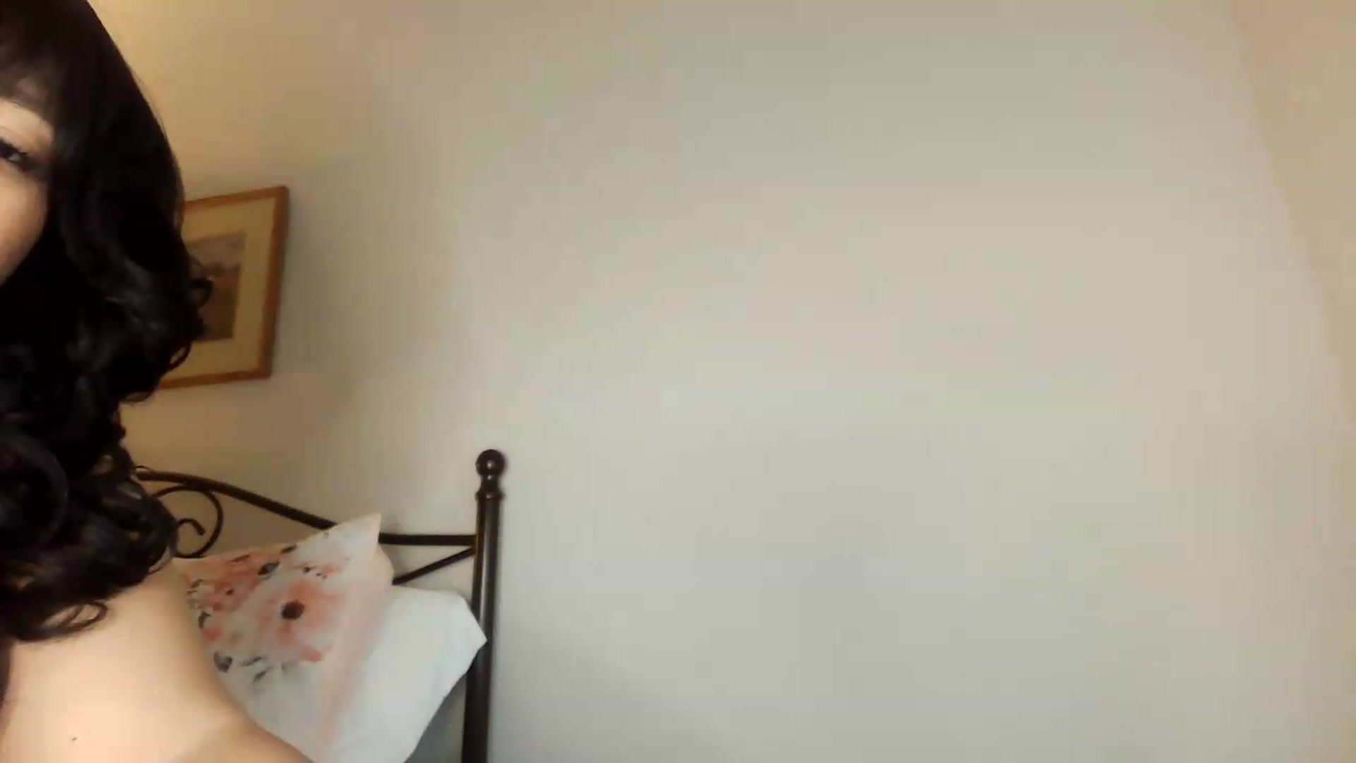 Gallery image thumbnail from Belledora's myfreecams stream on, 06/11/2026, 23:41 image 17 of 20